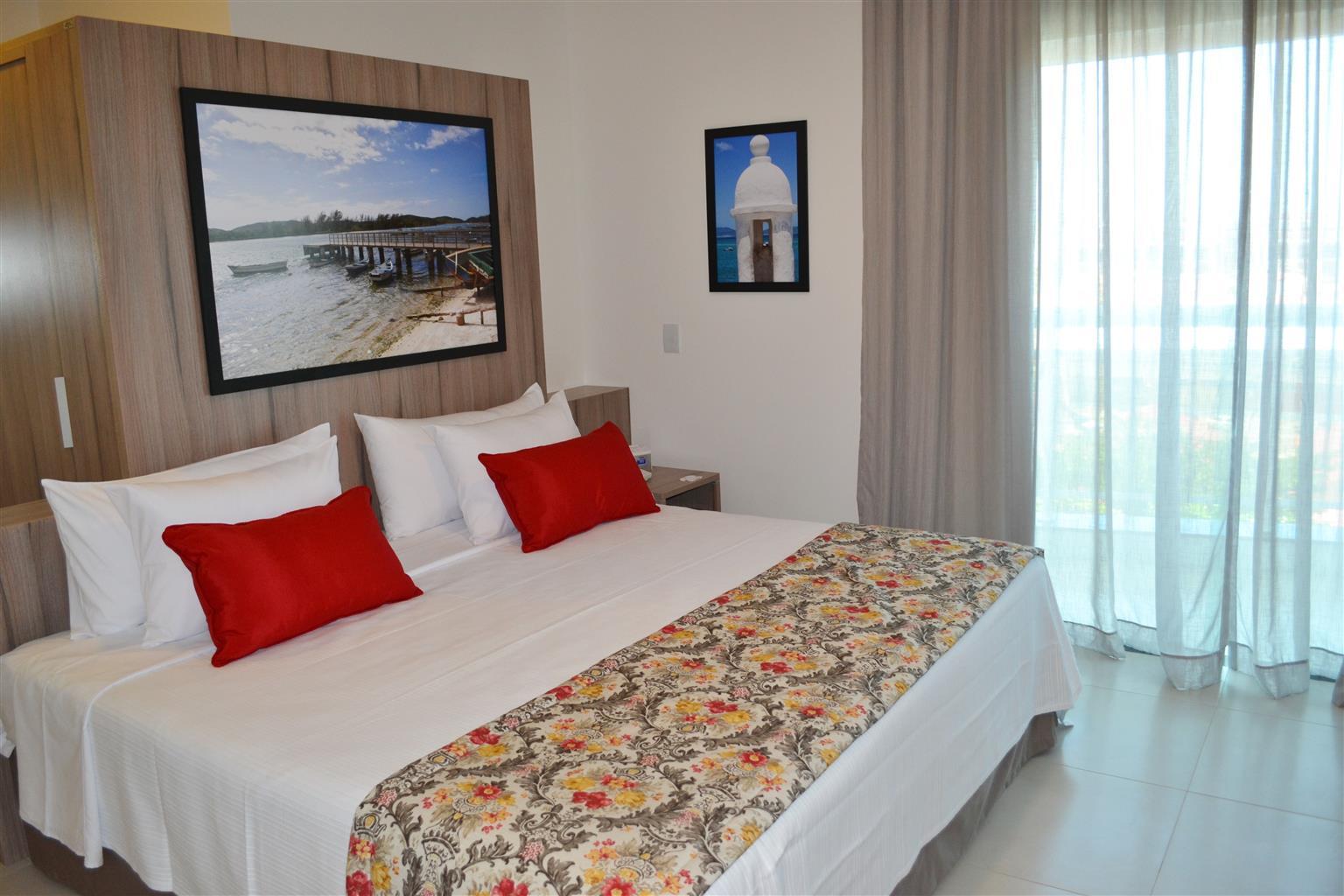 Oasis Hotel 4*